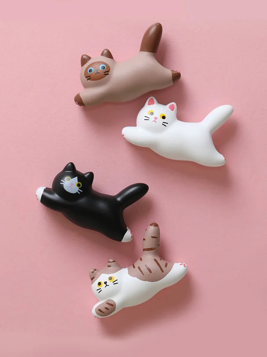 Cute 3D Cat Fridge Magnets – Cartoon Resin Cat Decor for Refrigerator & Kitchen