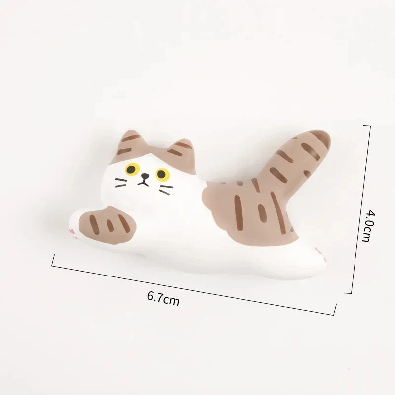 Cute 3D Cat Fridge Magnets – Cartoon Resin Cat Decor for Refrigerator & Kitchen